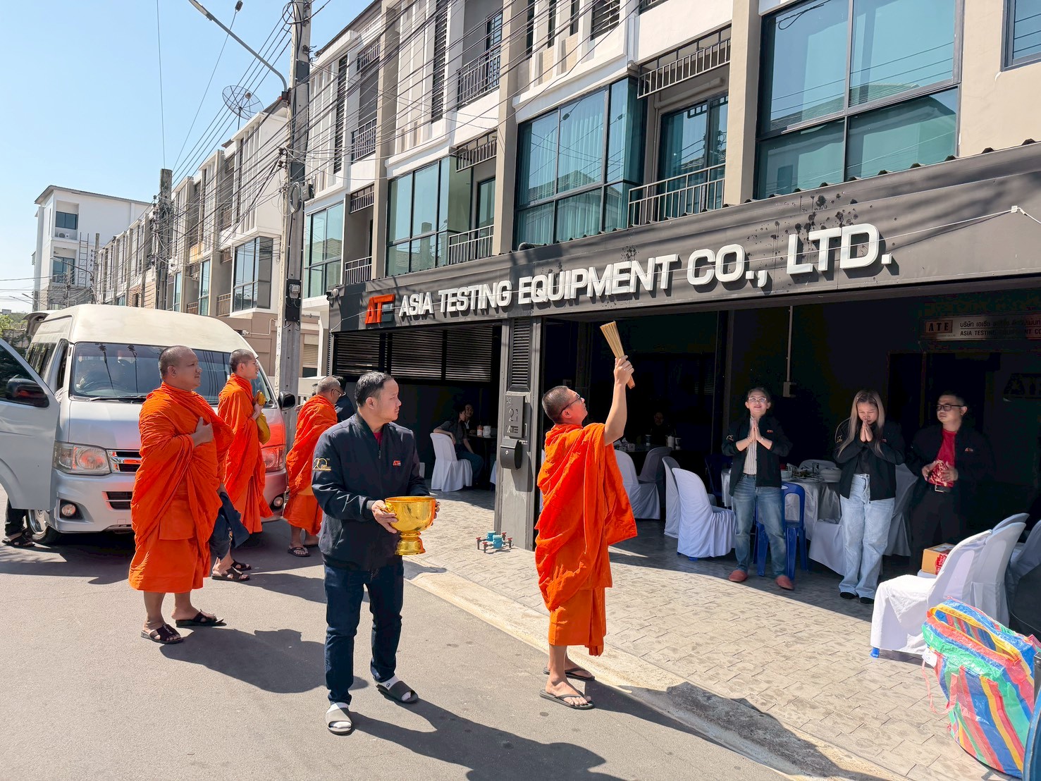 Executives paying respect