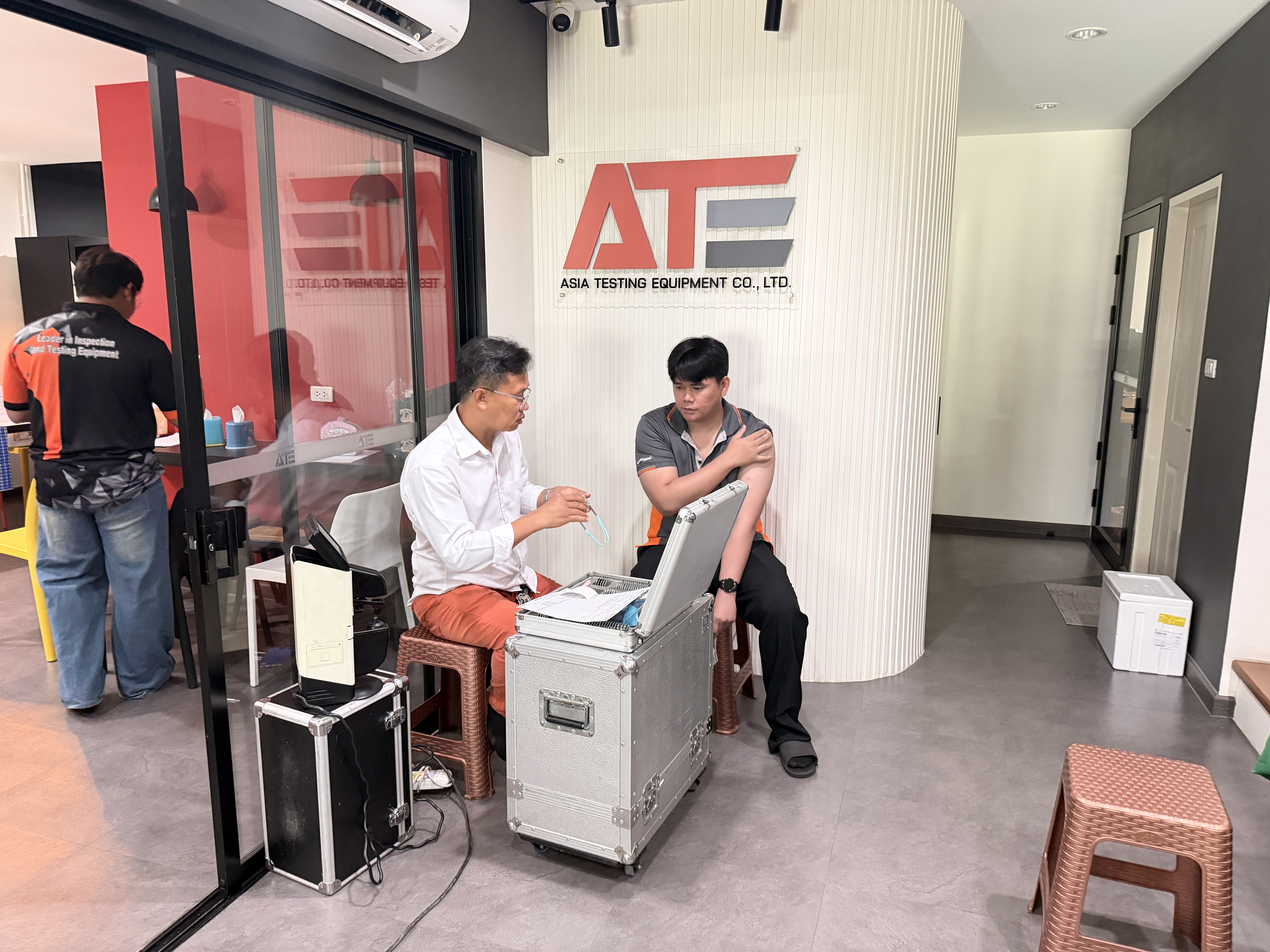 ตรวจสายตา